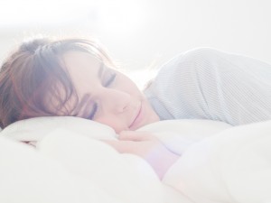 Why sleeping soundly helps to keep your skin looking beautiful.